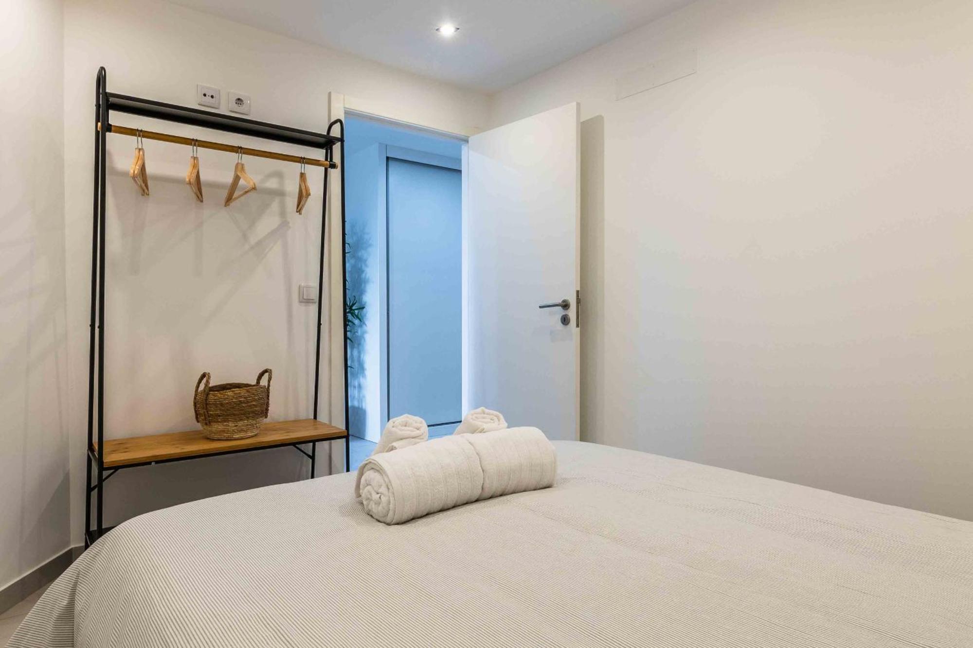 Santa Eulalia 2-Bedroom Apartment - Swimming Pool - Wifi Albufeira Ngoại thất bức ảnh